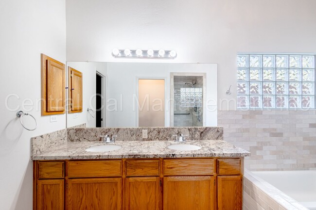 Building Photo - 3 Bedroom + Office, 2 Bath Home with Solar...