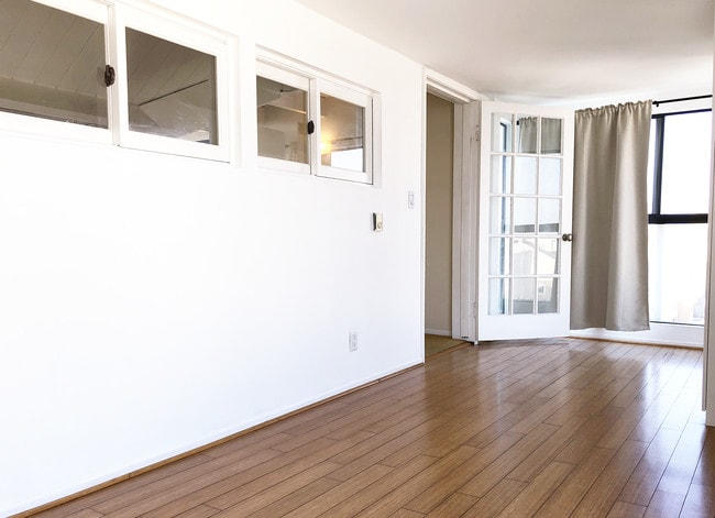 Building Photo - 1 Buccaneer St