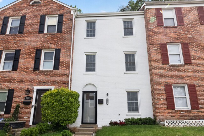 Building Photo - 2925 Wythe Ct