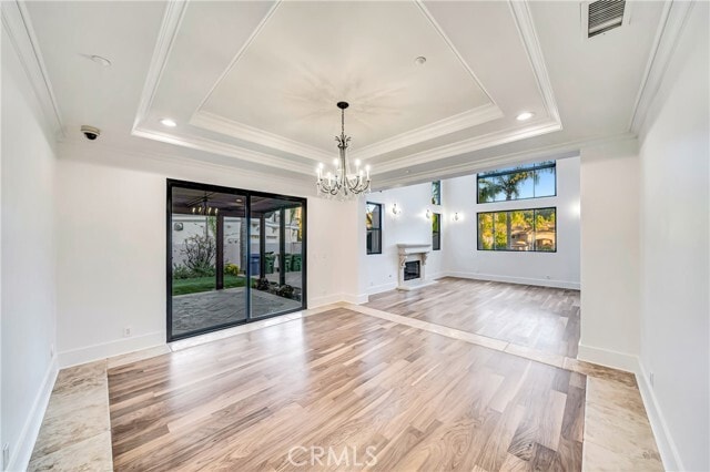 Building Photo - 4165 Elm View