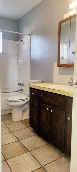 Bathroom - 506 Buena Vista Ave