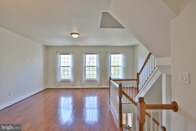 Building Photo - 14214 Beddingfield Way