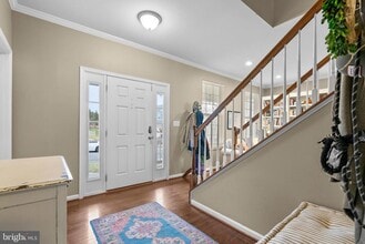 Building Photo - 35507 St James Dr