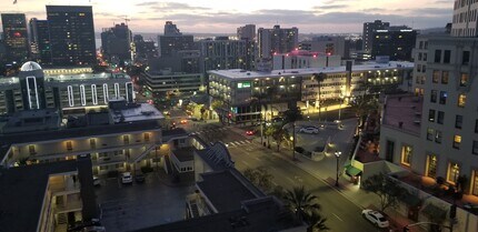 Building Photo - Cortez Hill 2 bed 2bath (downtown), 1217 sqft 2 balconies w/ Great Views!