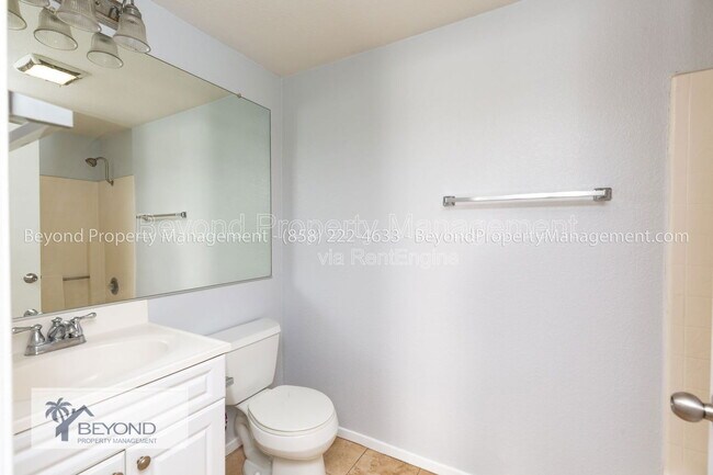 Building Photo - 3941 Nobel Dr