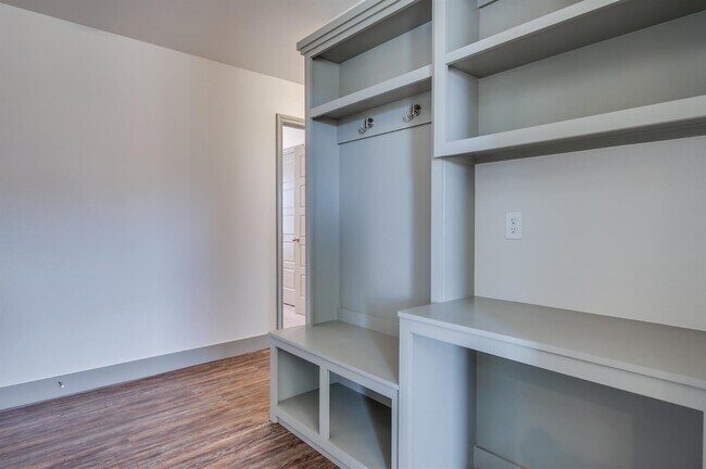 Building Photo - PRE-LEASING FOR A JULY MOVE-IN: Recently Built 3/2/2 in Cooper ISD