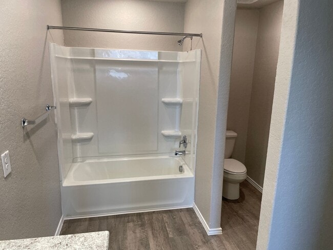 Building Photo - Pre-Leasing Now | Modern 3 Bed, 2.5 Bath Home in Scott's Hollow