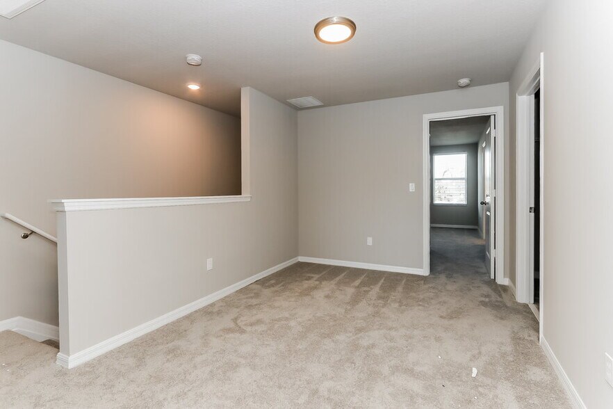 Building Photo - 3537 Joshua Tree St