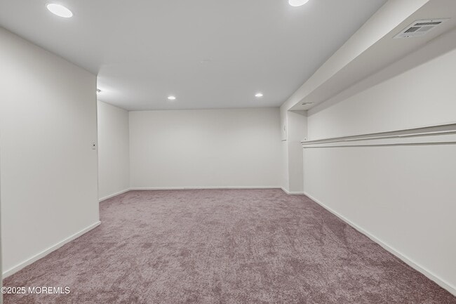 Building Photo - 144 New Cedar Ln