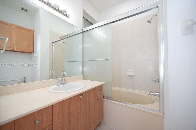 Building Photo - 10885 NW 89th Terrace