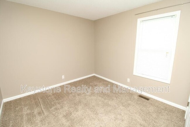 Building Photo - 1920 Timberline Cir