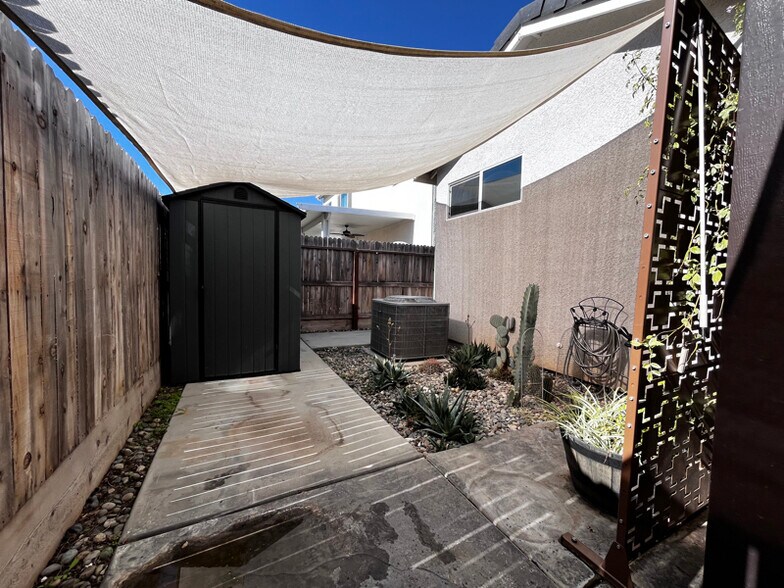 Building Photo - 287 Huntington Ave