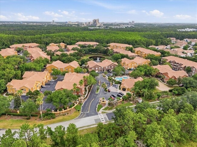 Building Photo - 19921 Villa Ridge Dr