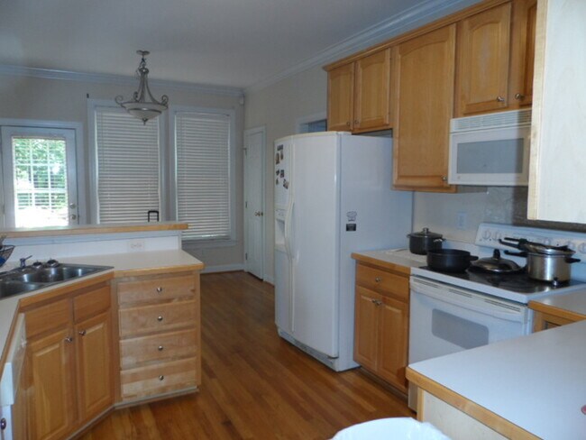 Building Photo - 2907 Alderman Ln