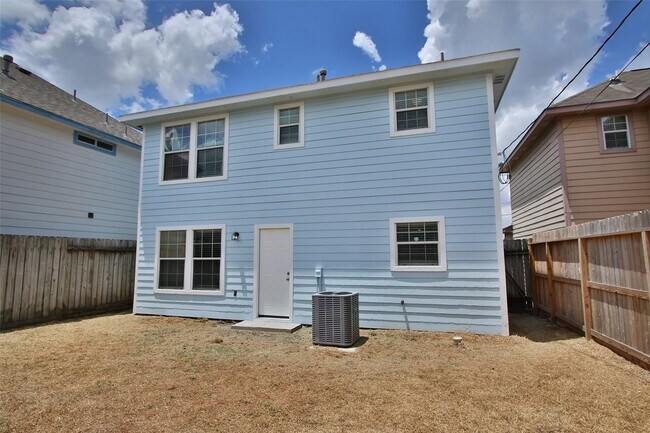 Building Photo - 9038 McGallion Rd