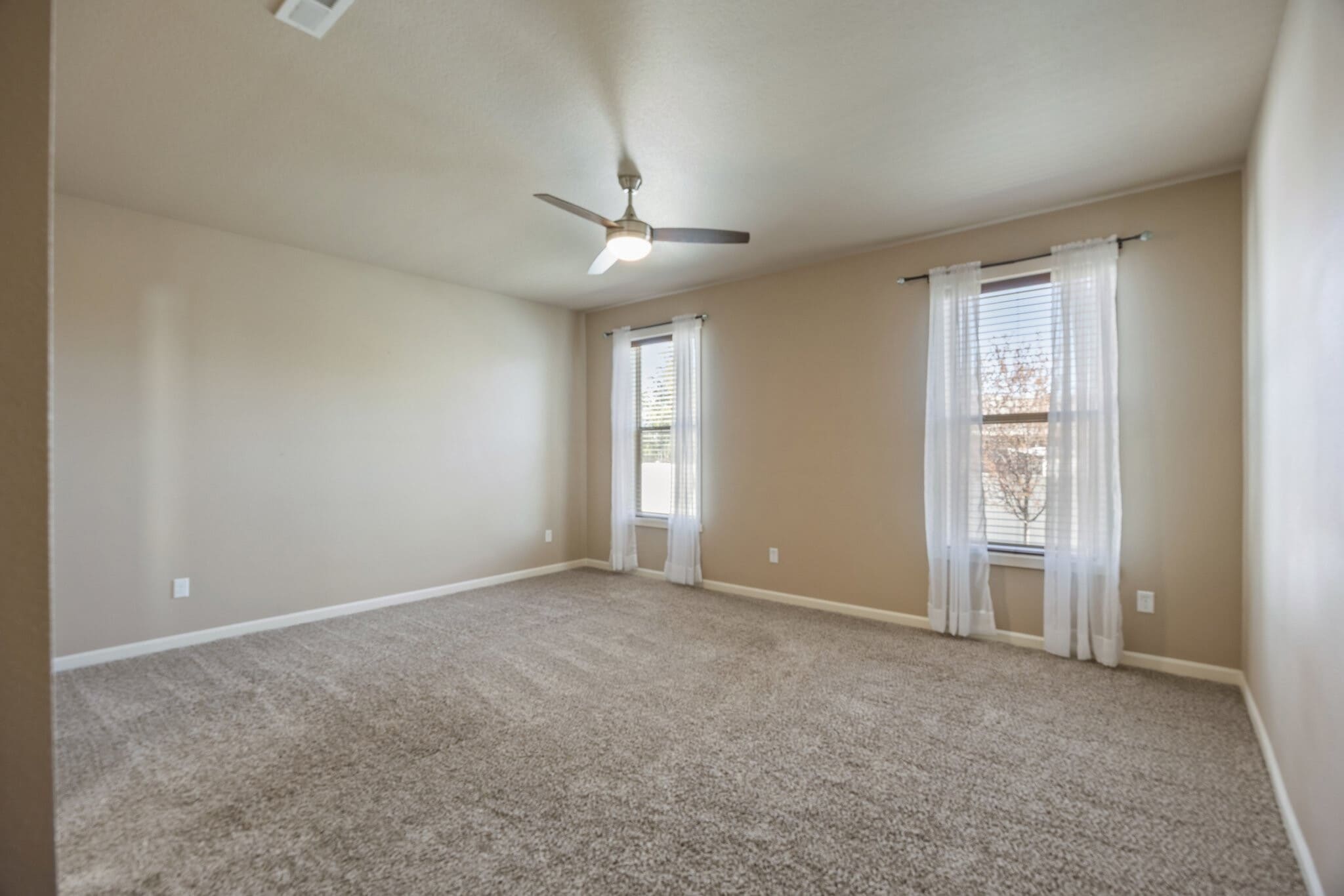 Building Photo - 4609 Junco St