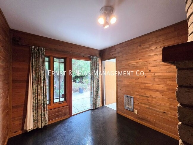 Building Photo - 1330 Ximeno Ave