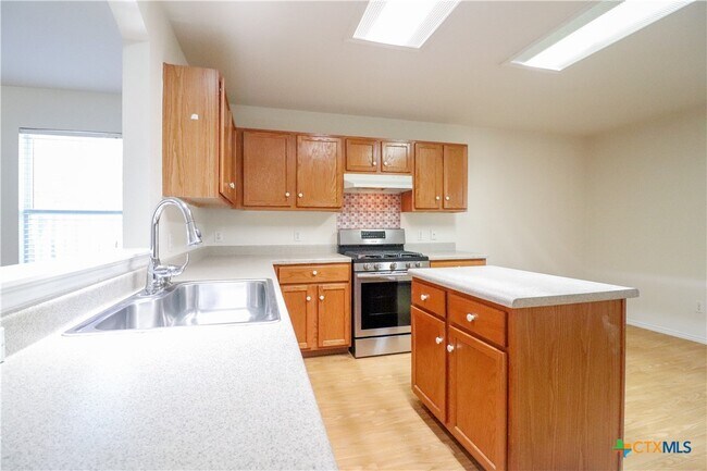 Building Photo - 12005 Kilmartin Ln