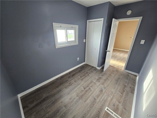 Building Photo - 2802 Lemoyne Ave