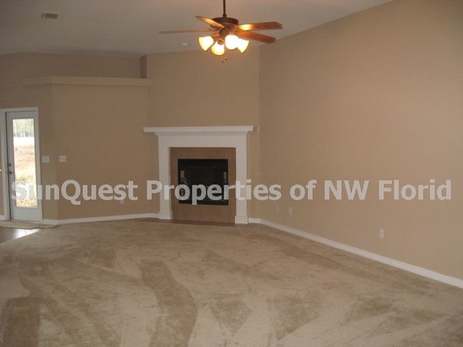 Building Photo - 4 Bedroom, all brick home in West Mobile