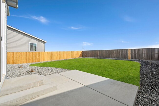 Building Photo - New 3-Bed, 2.5-Bath House with Office and 2-Car Garage in Johnstown Farms