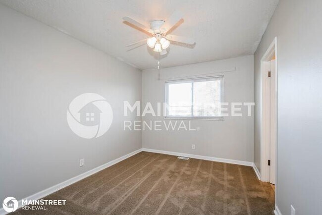 Building Photo - 1716 SPRINGHILL DR, OFALLON, MO 63366