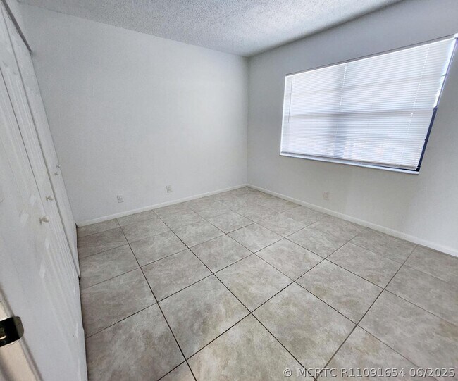 Building Photo - 9235 SW 8th St