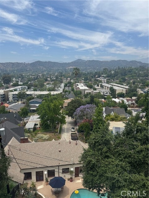 Building Photo - 1537 Wildwood Dr