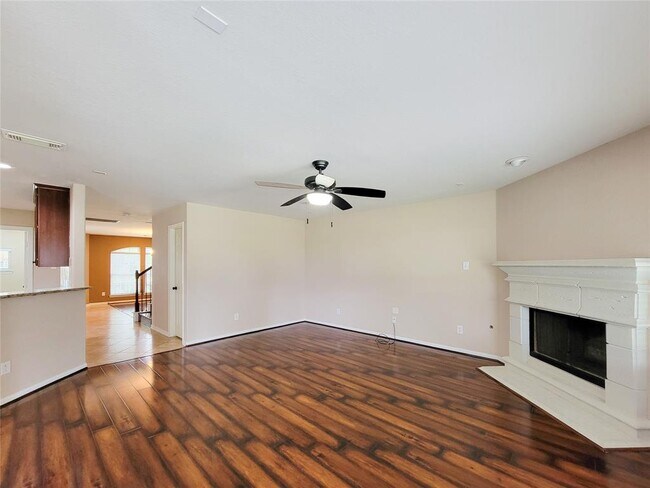 Building Photo - 21123 Amber Crossing Dr