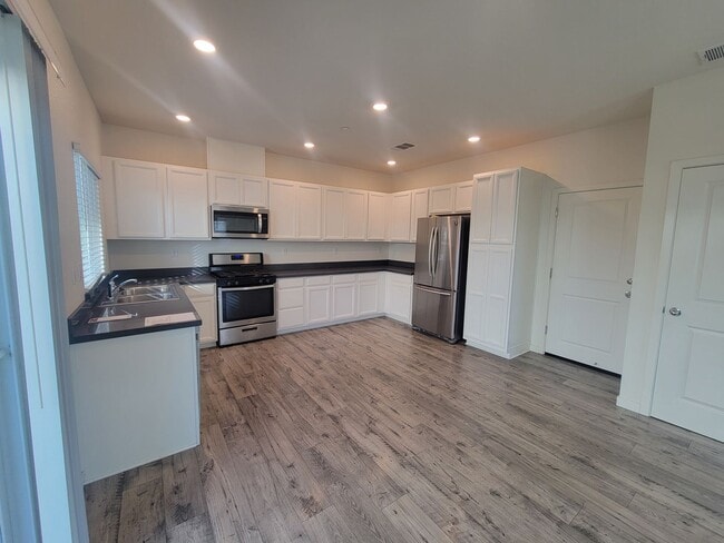 Building Photo - Available now! Stunning New North Natomas Home!