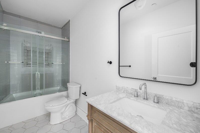 Building Photo - 293 Governor St