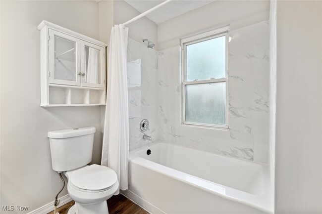 Building Photo - 4367 E 139th St