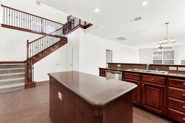 Building Photo - 13270 Roadster Dr
