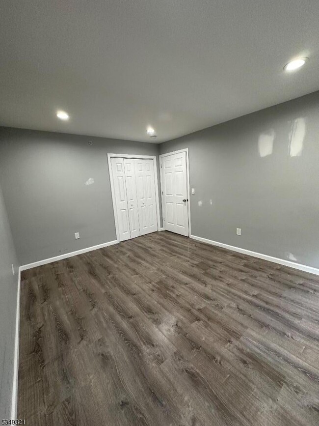 Building Photo - 307 Caldwell Ave