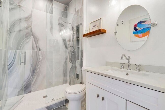 Building Photo - 1472 Corbison Point Pl