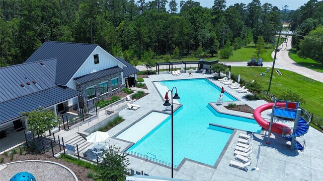 Building Photo - 12187 Ridge Top Dr