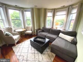 Building Photo - 1305 East Capitol St SE