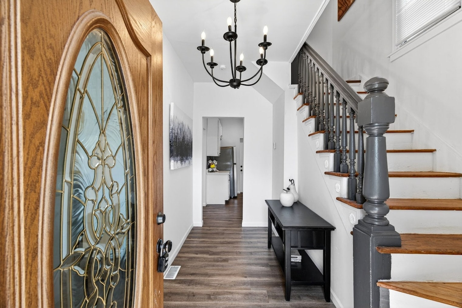 Building Photo - 6559 Hoffman Ave