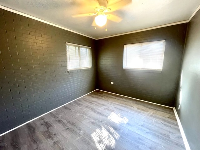 Building Photo - 1120 Elm Ave