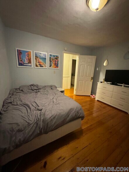 Building Photo - 15 Sewall St