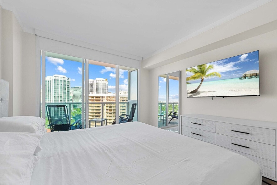 Building Photo - 2889 McFarlane Rd