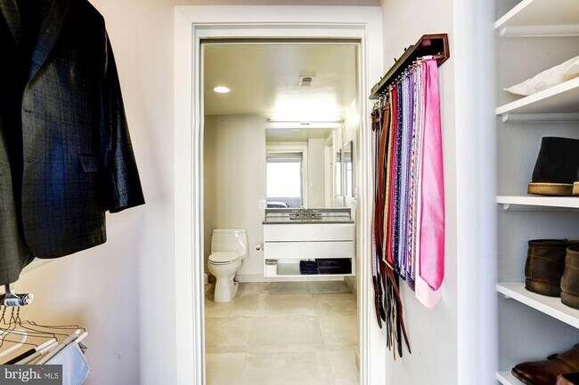 Building Photo - 1311 13th St NW