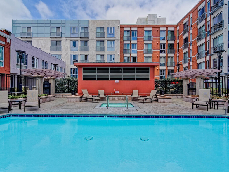 Pool area - 450 J St