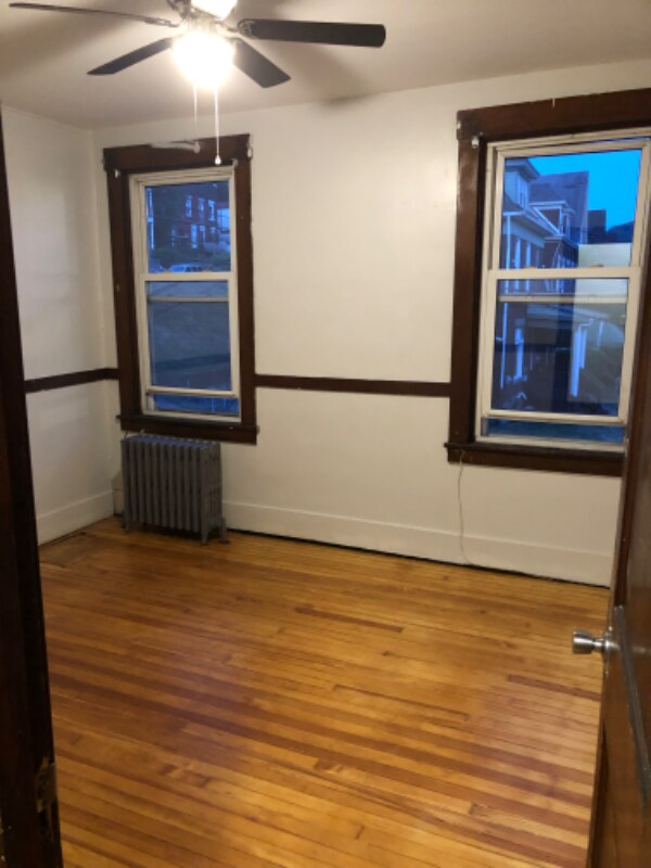 Building Photo - 700 Airbrake Ave