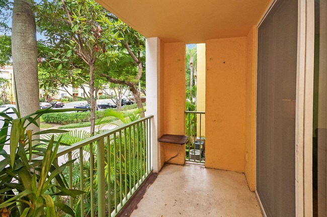 Building Photo - 160 Yacht Club Way