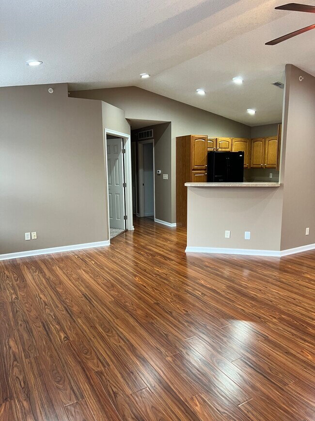 Building Photo - 5901 Boulder View