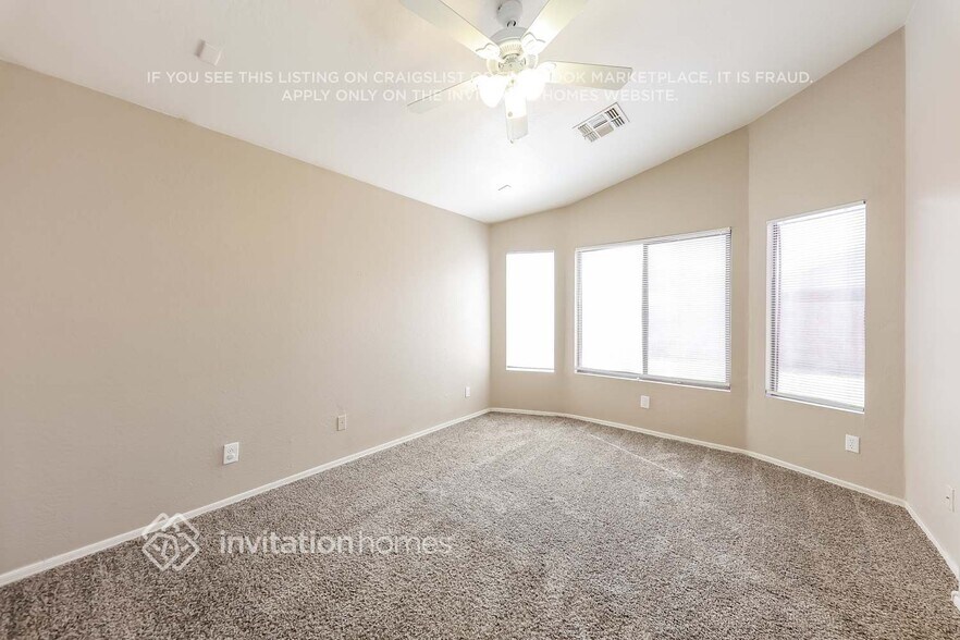 Building Photo - 8751 W Adam Ave