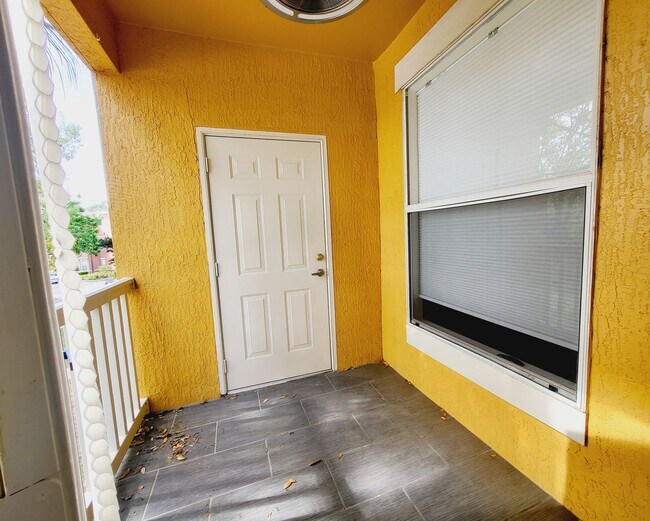 Building Photo - Stunning 2/2 Condo For Rent in Mirabella -...