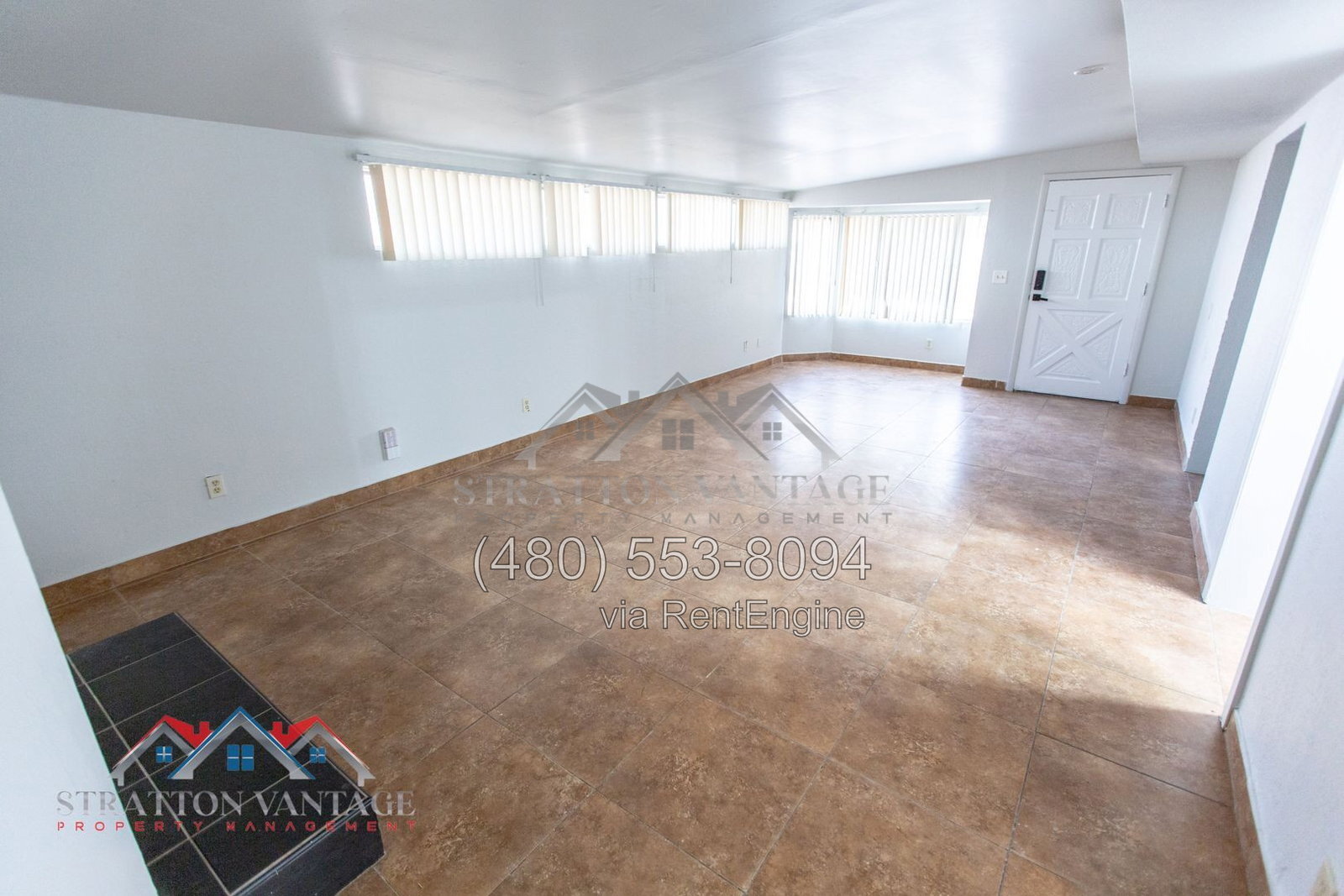 Building Photo - 1168 E Alameda Dr