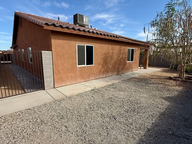 Building Photo - 173 Cecilia Torres Ct